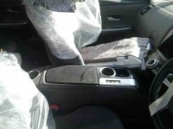 Бардачок. Toyota Prius a, ZVW41, ZVW40, ZVW40W, ZVW41W Двигатель 2ZRFXE