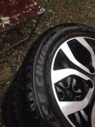Bridgestone Ice Cruiser 7000. Зимние, шипованные, 2016 год, износ: 5%, 3 шт
