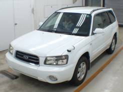 Стекло лобовое. Subaru Forester, SG5