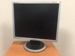 Samsung. 17 дюймов (43 см)