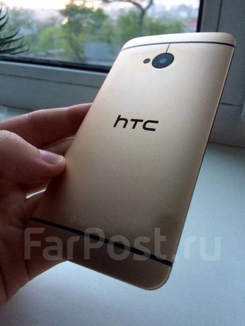 HTC One M7. �/� ����