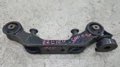 Крепление редуктора TOYOTA COROLLA SPACIO ZZE124 1ZZ 2001 52380-32020