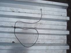 Тросик замка капота. Toyota ist, NCP60, NCP61, NCP65 Toyota XA, NCP61 Toyota Scion, NCP61 Двигатели: 1NZFE, 2NZFE
