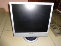 Samsung. 17 дюймов (43 см)