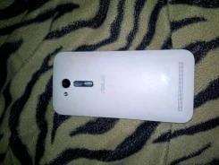 Asus ZenFone 3. �/� ����