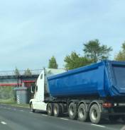 Freightliner Century. Продам сцепку: 2004 г. с полуприцепом тонар, 14 000 куб. см., 25 000 кг.