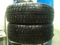 Dunlop SP Winter ICE 01. Зимние, шипованные, износ: 30%, 2 шт