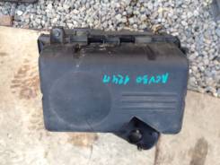 Корпус воздушного фильтра. Toyota Camry, ACV30, ACV30L, ACV31, ACV35 Двигатели: 1AZFE, 2AZFE