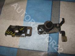 Замок капота. Chevrolet Aveo, T250 Двигатели: L14, L44, L91, L95, LDT, LHD, LHQ, LMU, LQ5, LV8, LX6, LXT, LXV, LY4