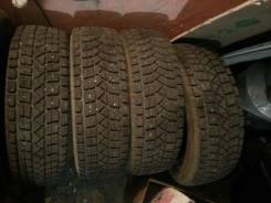 Maxxis SS-01 Presa SUV. Зимние, 2015 год, износ: 10%, 4 шт