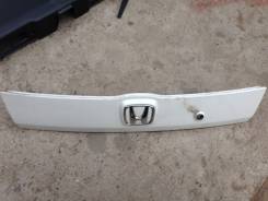 Накладка на дверь багажника. Honda Fit, GD1, GD2, GD3, GD4 Двигатели: L13A, L15A