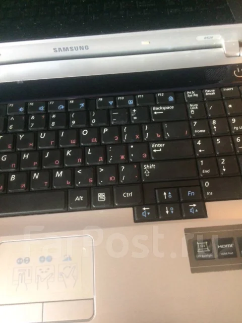 Samsung R528. 2,2����, ��� 3072 ��, ���� 250���, WiFi: 1, ����������� �� 3��. ����