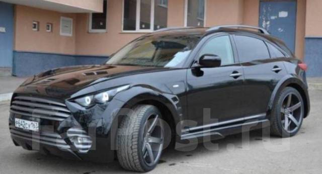 Infiniti FX 35 красные суппорта