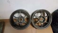 Black Racing. 8.0x17", 5x100, ET38 ����