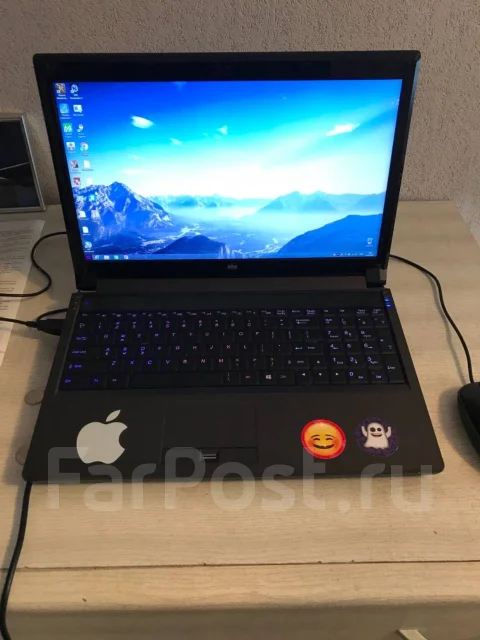 DNS Extreme. 15.6", 2,3����, ��� 8 ��, ���� 500���, WiFi: 1, Bluetooth: 1 ����