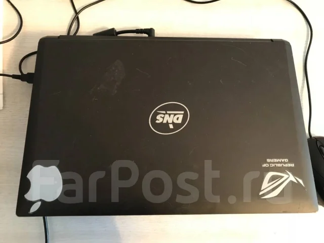 DNS Extreme. 15.6", 2,3����, ��� 8 ��, ���� 500���, WiFi: 1, Bluetooth: 1 ����