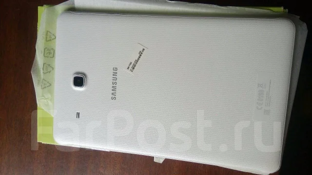 Samsung Galaxy Tab E ����