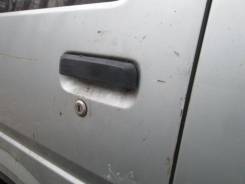 Ручка двери внешняя. Nissan Vanette, GC22, KHGC22, KHGNC22, KMC22, KMGC22, KMGNC22, KMJNC22, KPC22, KPJC22, KUC22, KUGC22, KUGNC22, KUJC22, KUJNC22, V...