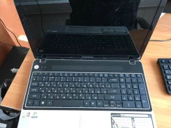 eMachines E640G. 15.6", 2,1����, ��� 2048 ��, ���� 250���, WiFi, Bluetooth, ����������� �� 2��. ����