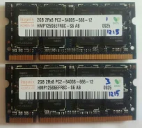 SO-DIMM DDR2.