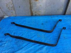 Крепление бака. Toyota Crown Majesta, JZS177, UZS171, UZS173, UZS175 Toyota Crown, JZS177, UZS171, UZS173, UZS175 Toyota Aristo, JZS160, JZS161 Toyota...