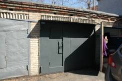 Гаражи капитальные. улица Хабаровская 34, р-н Первая речка, 16 кв. м., электричество, подвал. Вид снаружи