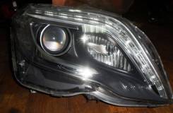 Фара Mercedes-Benz GLK X204, правая передняя