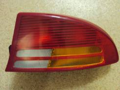 Фонарь правый Dodge Intrepid