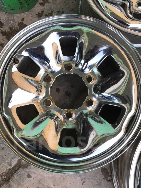 Axis Titan. 6.5x15", 6x139.7, ET35, �� 110���. ����