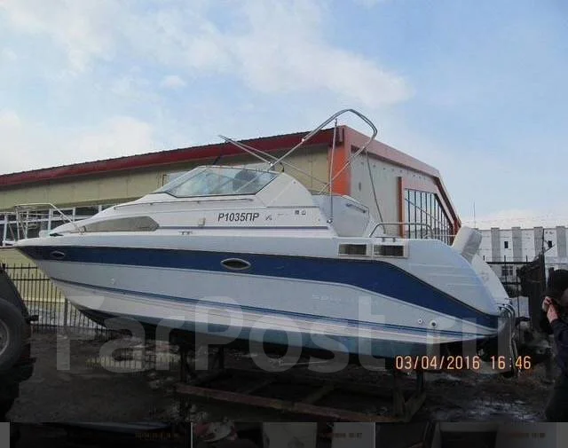 Bayliner. 1989 ���, ����� 7,8��., ��������� ������������, 300��.�., ������ ����