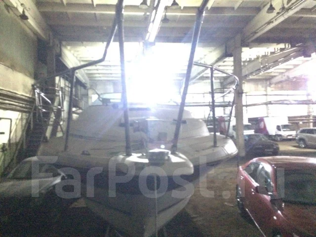 Bayliner. 1989 ���, ����� 7,8��., ��������� ������������, 300��.�., ������ ����
