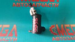 Мотор бачка омывателя. Mazda Atenza, GG3P, GG3S, GGEP, GGES, GY3W, GYEW Двигатели: L3VDT, L3VE, LFDE, LFVE