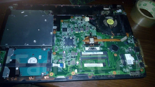 Acer Aspire 5749. 15.6", 1 333����, ��� 1024 ��, ���� 320���, WiFi: 1, Bluetooth: 1, ����������� �� 2��. ����