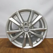 BMW Racing Dynamics. x18" ����