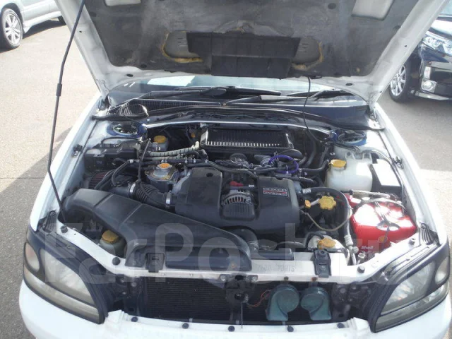Subaru Legacy B4. BE5, EJ208 ����