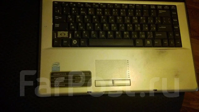 Roverbook. 15.4", 1,7����, ��� 1024 ��, ���� 120���, Bluetooth: 1, ����������� �� 1��. ����