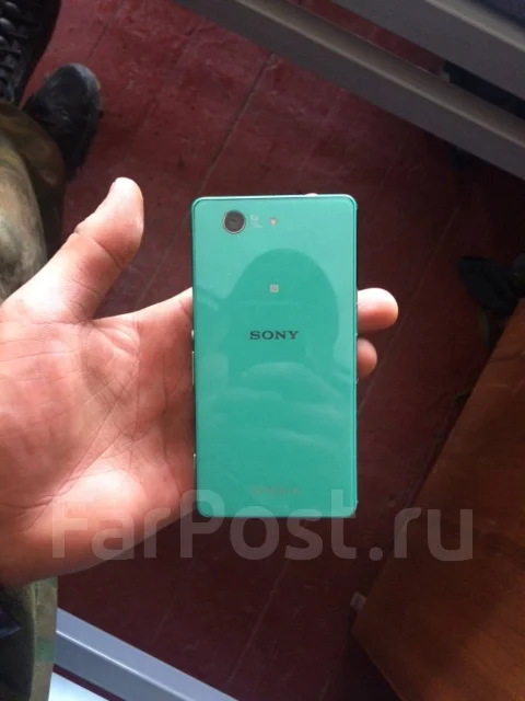 Sony Xperia Z3 Compact. �/� ����