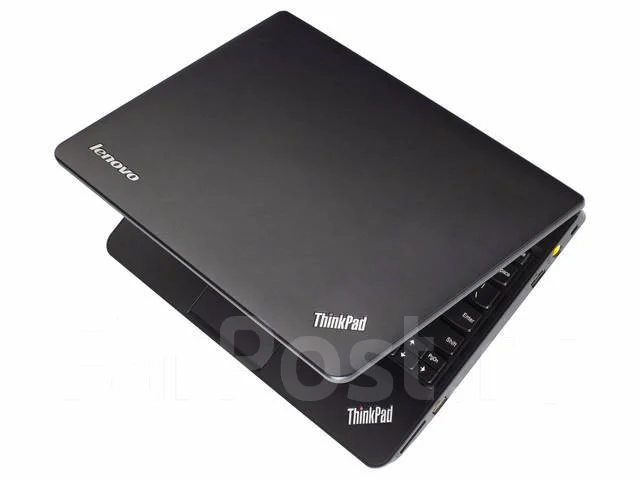 Lenovo ThinkPad X121e. 11.6", 1,3����, ��� 4 ��, ���� 500���, WiFi: 1, Bluetooth: 1, ����������� �� 5��. ����