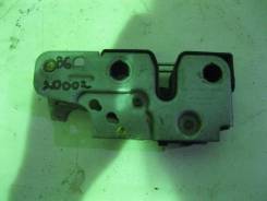 Замок капота. Volkswagen Passat, 3B6 Volkswagen Jetta, 1K2 Volkswagen Golf, 1K1, 1K5 Audi R8, 4S3, 4S9 Двигатели: AXX, AZV, BAG, BCA, BDK, BFS, BGP, B...
