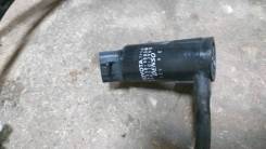 Мотор бачка омывателя. Toyota Land Cruiser, FZJ100, FZJ105, HDJ100, HDJ100L, HDJ101, HDJ101K, HZJ105, HZJ105L, UZJ100, UZJ100L, UZJ100W Toyota Celsior...