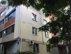 1-комнатная, улица Бабкина 13. агентство, 33 кв. м. Дом снаружи
