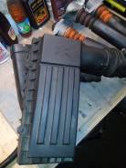 Корпус воздушного фильтра. Volkswagen: Passat, Eos, Jetta, Scirocco, Sharan, Tiguan, Passat CC, Golf, Beetle Seat Altea, 5P1, 5P5, 5P8 Seat Leon, 1P1...