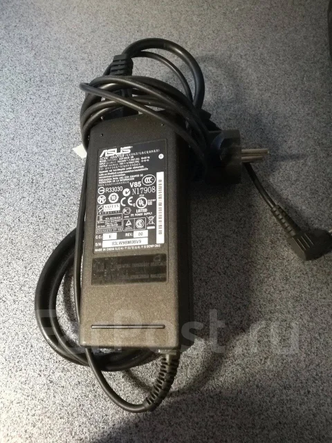 Asus K50AD. 15.6", 2,2����, ��� 3072 ��, ���� 320���, WiFi: 1, Bluetooth: 1, ����������� �� 1��. ����