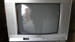 JVC. CRT (���)