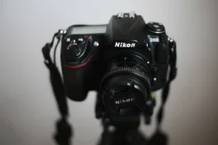 Nikon D300. 20 � ����� ��, ���: ��� ����