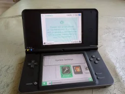 Nintendo DSi XL ����