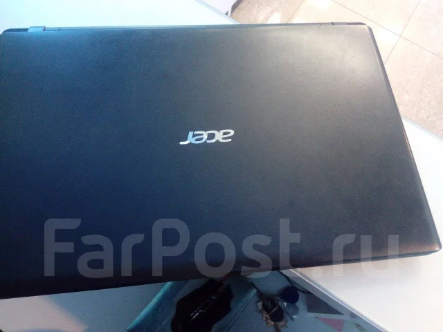 Acer Aspire V5. 16", 1 600����, ��� 4 ��, ���� 500���, WiFi: 1, Bluetooth: 1, ����������� �� 4��. ����
