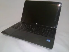 HP Pavilion 15-e058sr. 15.6", 2 600����, ��� 8 ��, WiFi: 1, Bluetooth: 1 ����