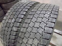 Goodyear Ice Navi Cargo. Зимние, без шипов, 2013 год, износ: 10%, 2 шт