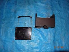 Крепление аккумулятора. Subaru: Forester, Legacy, Impreza, XV, Exiga, BRZ Двигатели: EJ204, EJ205, EJ20A, EJ20E, EJ255, EJ203, EJ20C, EJ20X, EJ20Y, EJ...